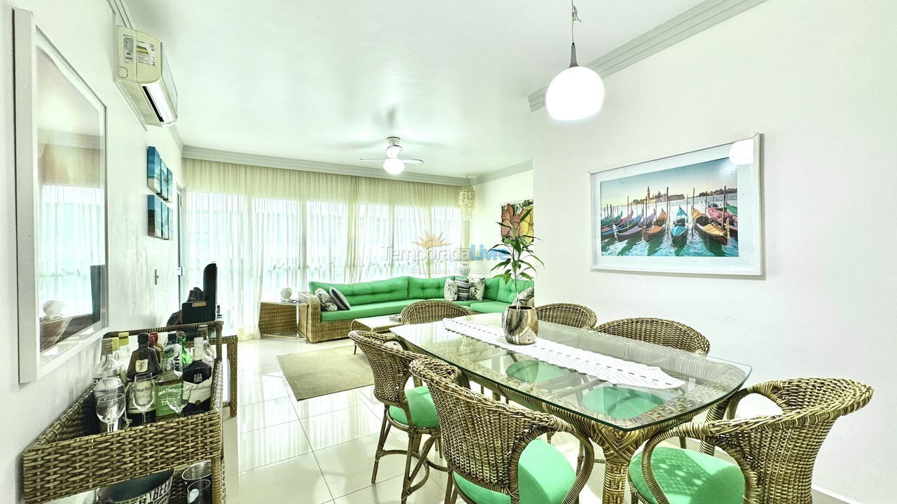 Apartamento para alquiler de vacaciones em Guarujá (Pitangueiras)