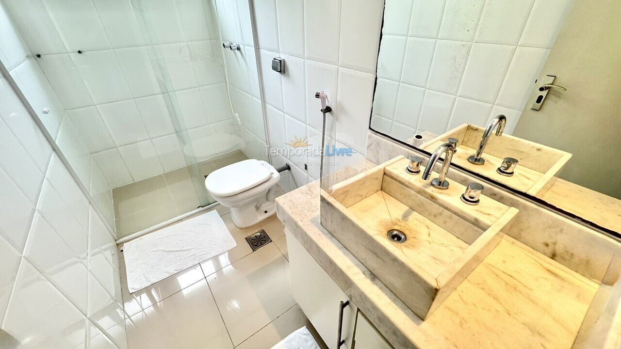 Apartamento para alquiler de vacaciones em Guarujá (Pitangueiras)