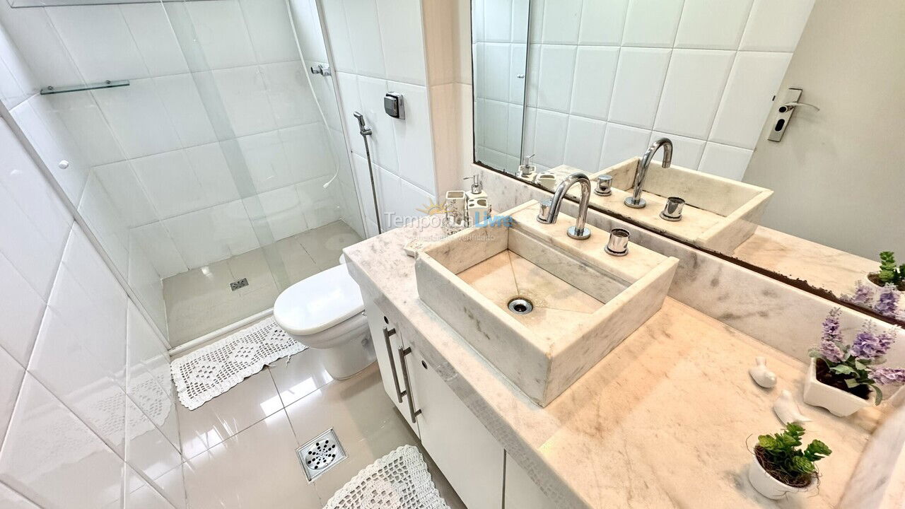 Apartamento para alquiler de vacaciones em Guarujá (Pitangueiras)