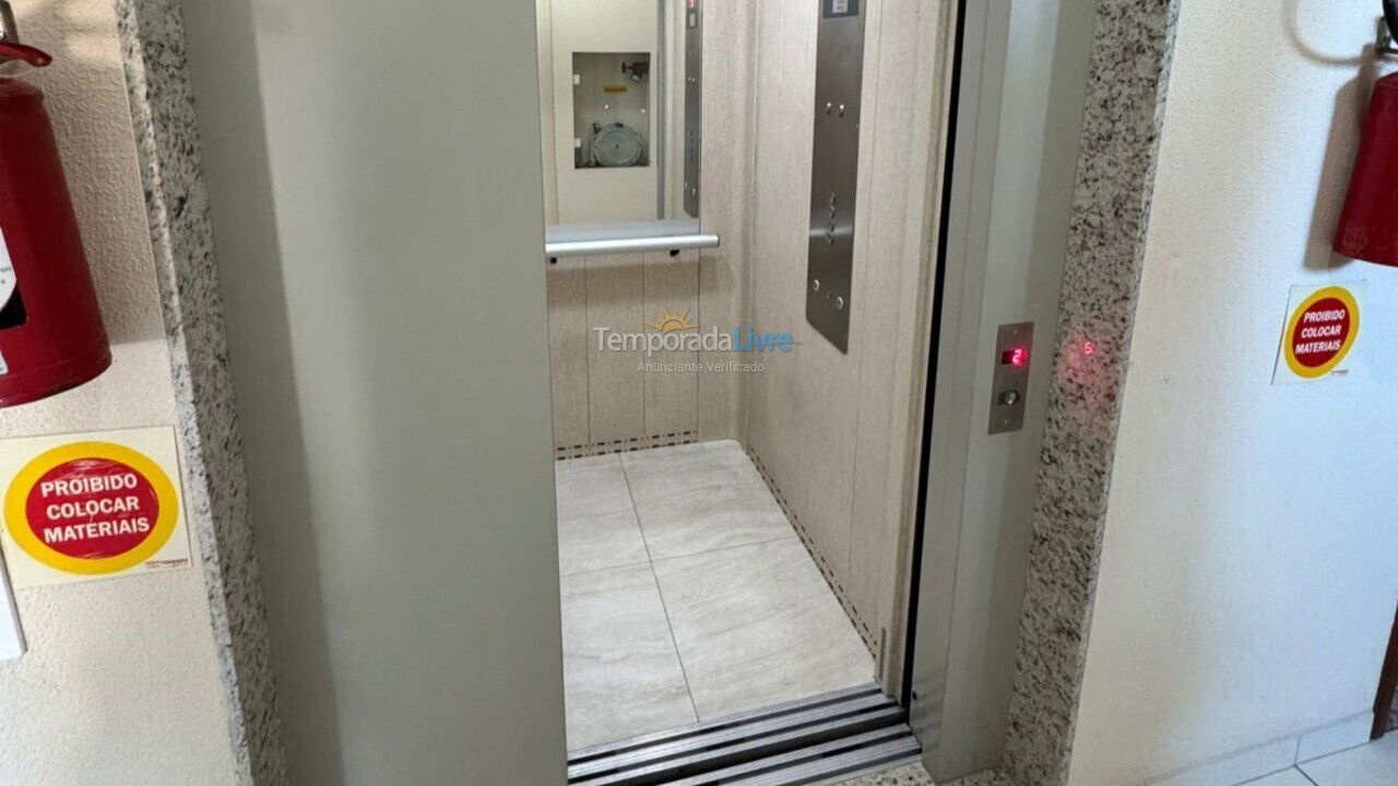 Apartamento para aluguel de temporada em Florianopolis (Canasvieiras)