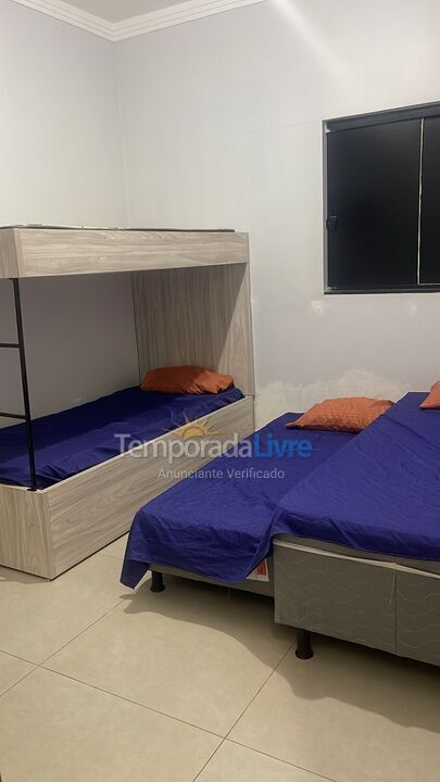 Casa para aluguel de temporada em Caldas Novas (Setor de Mansoes Aguas Quentes)
