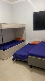 Linda casa disponível