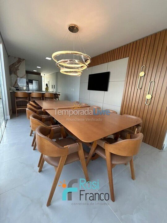 Apartment for vacation rental in Itapema (Meia Praia)