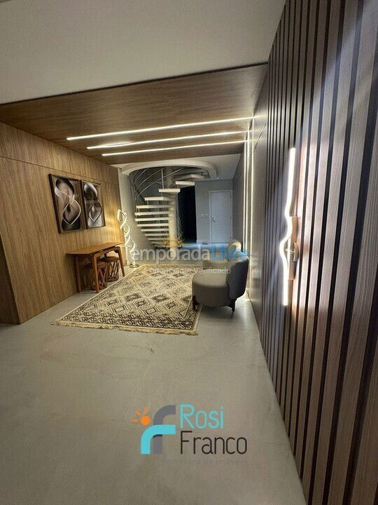 Apartment for vacation rental in Itapema (Meia Praia)