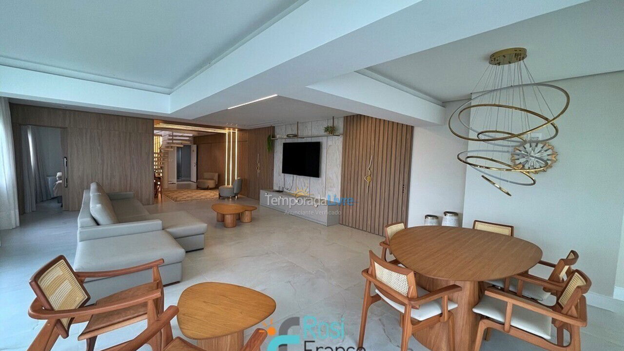 Apartment for vacation rental in Itapema (Meia Praia)