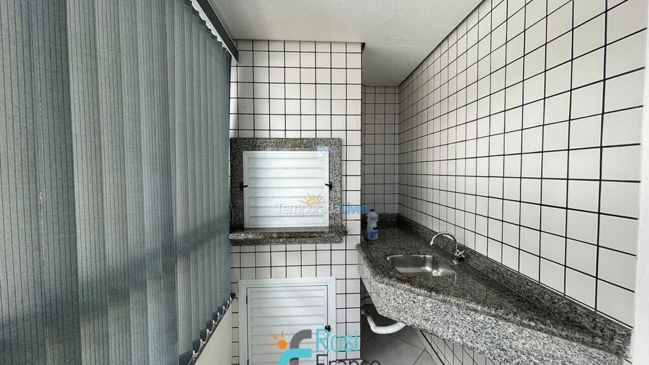 Apartamento para aluguel de temporada em Itapema (Centro Frente Mar)