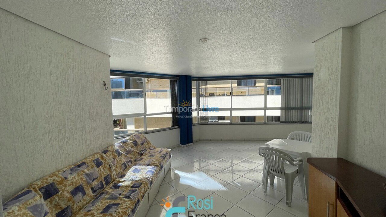 Apartamento para aluguel de temporada em Itapema (Centro Frente Mar)