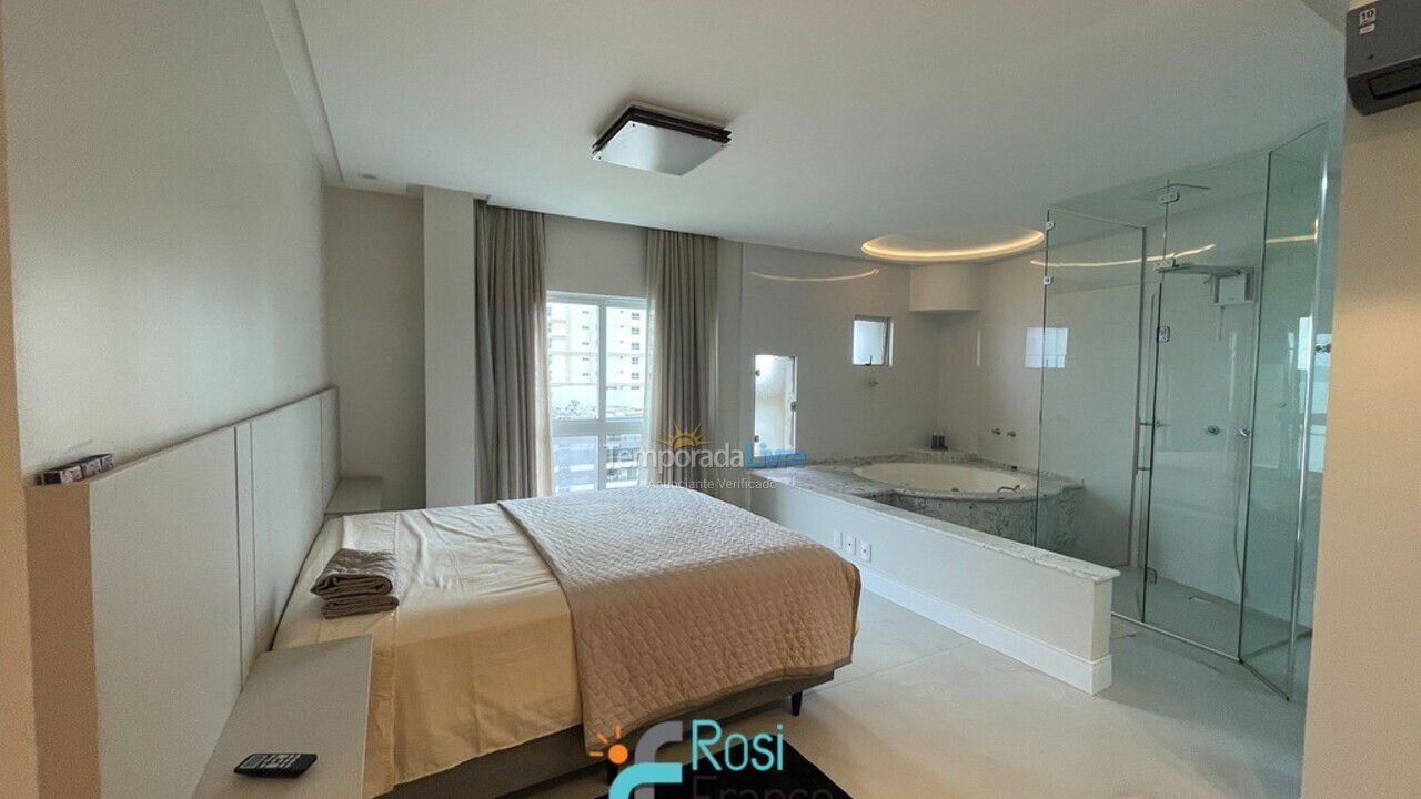 Apartment for vacation rental in Itapema (Meia Praia)