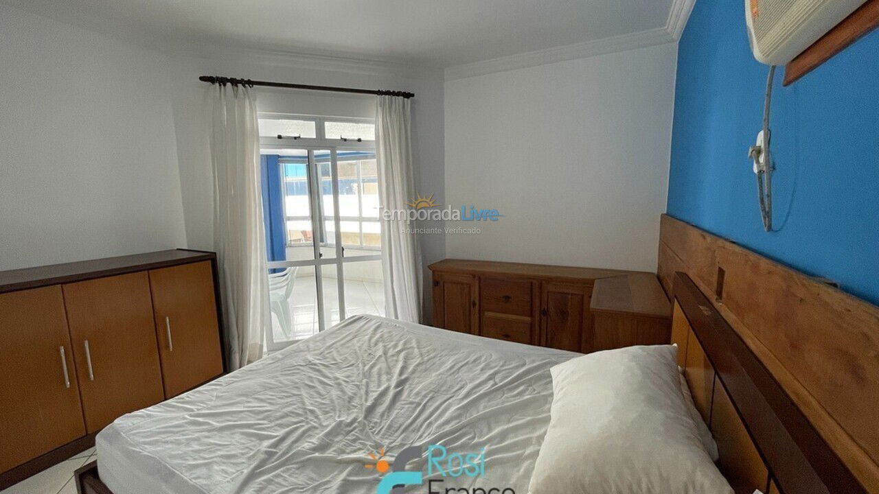 Apartamento para aluguel de temporada em Itapema (Centro Frente Mar)