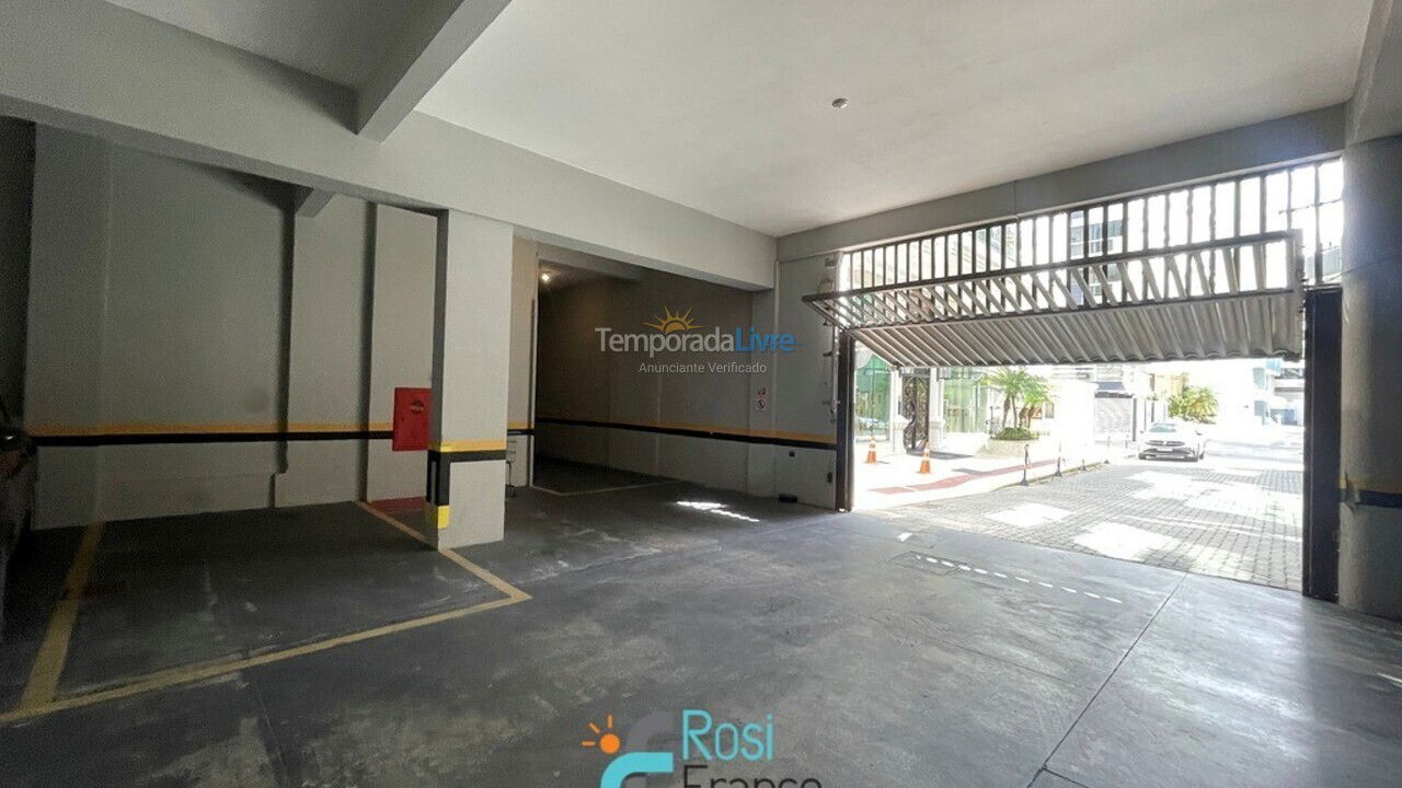 Apartamento para alquiler de vacaciones em Itapema (Meia Praia Frente Mar)