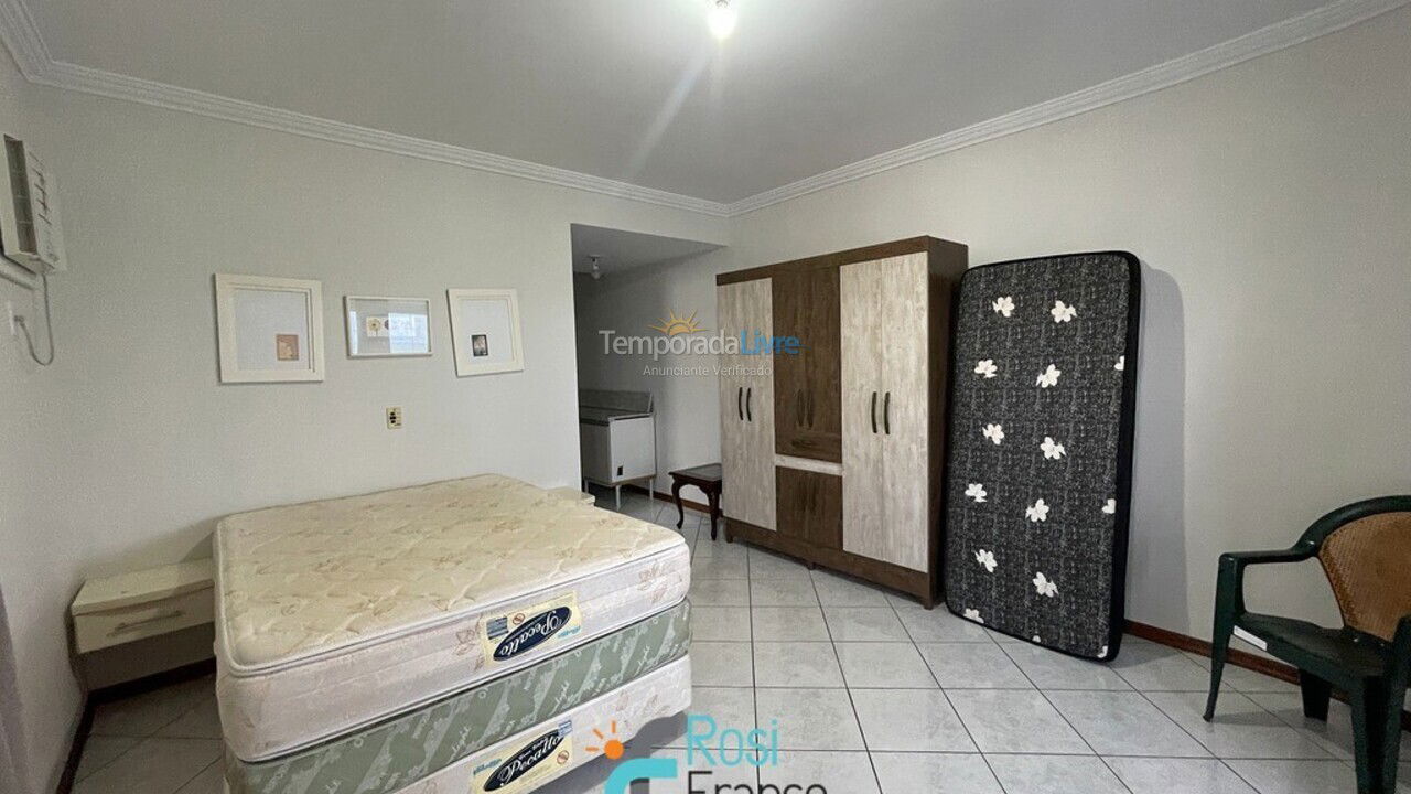 Apartamento para alquiler de vacaciones em Itapema (Centro Frente Mar)
