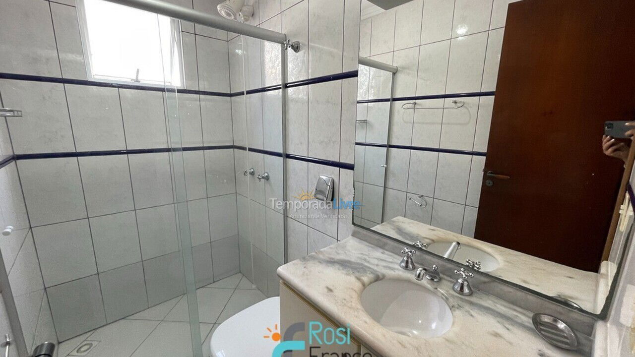 Apartamento para alquiler de vacaciones em Itapema (Centro Frente Mar)