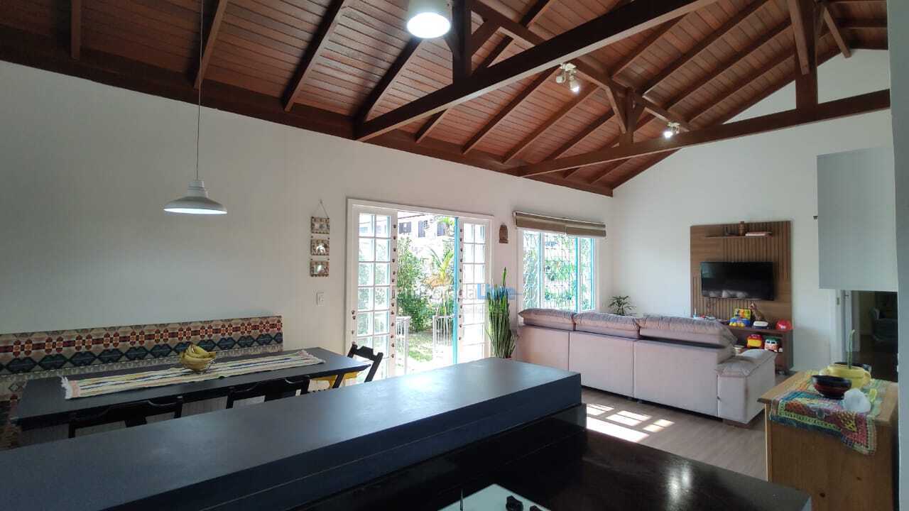 House for vacation rental in Florianopolis (Canasvieiras)