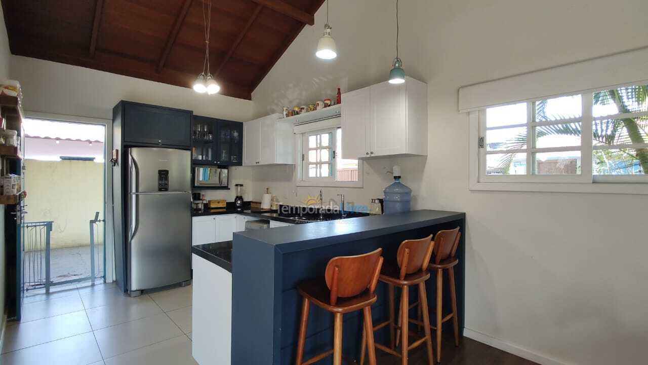 House for vacation rental in Florianopolis (Canasvieiras)