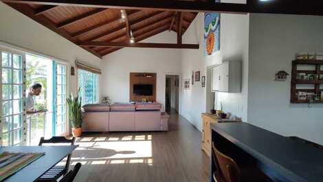 🏡 Spacious house with 3 bedrooms in Canasvieiras, excellent value for money