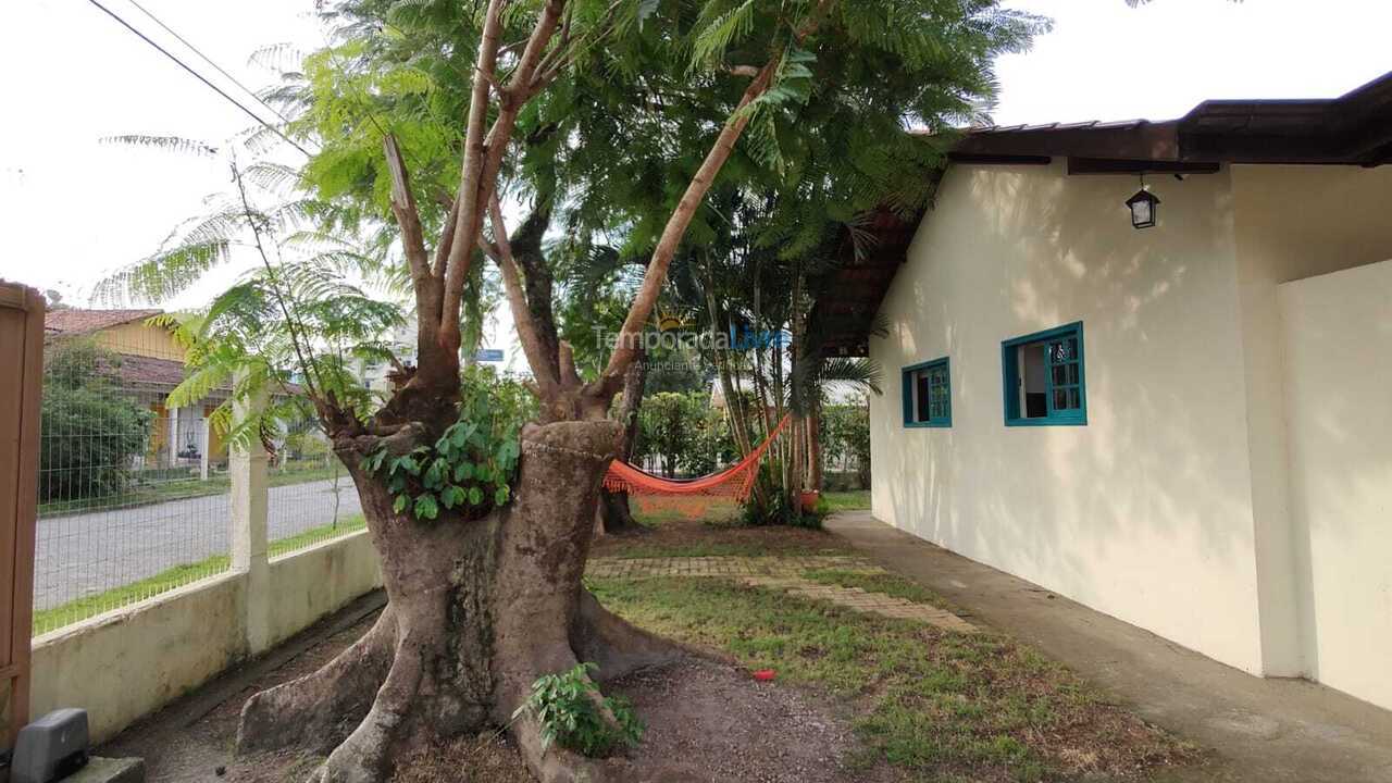 House for vacation rental in Florianopolis (Canasvieiras)