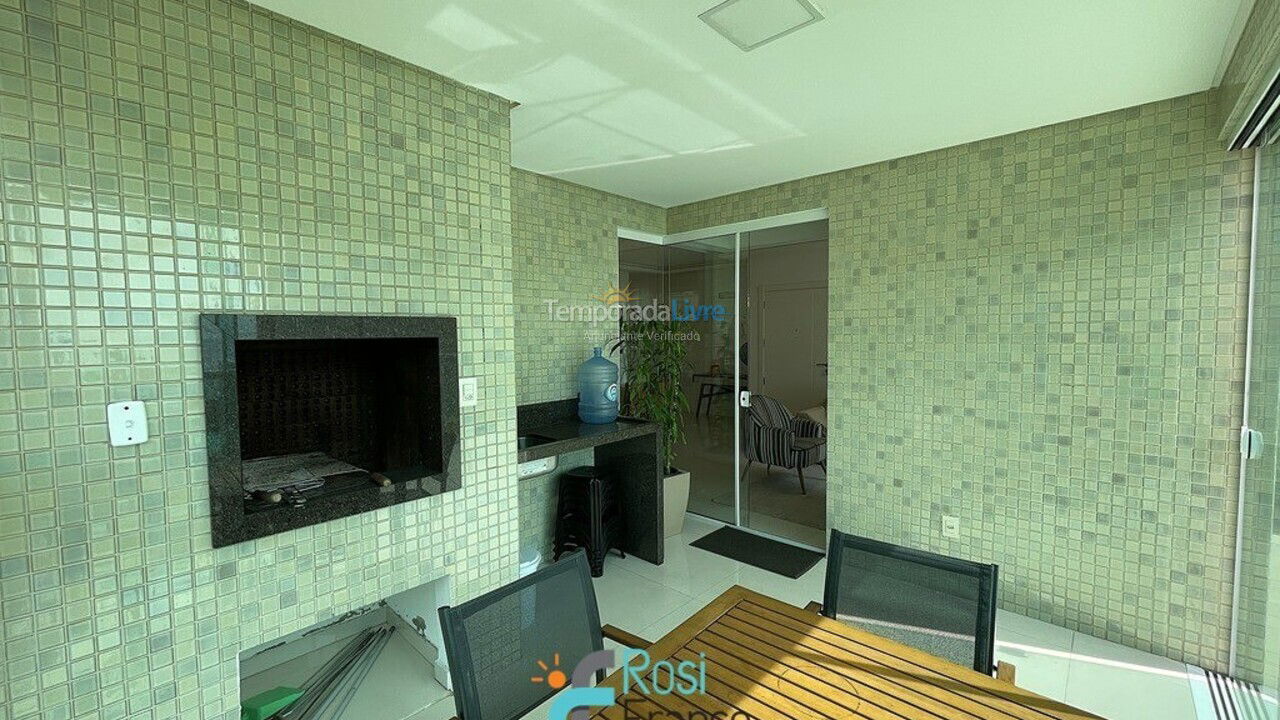 Apartamento para alquiler de vacaciones em Itapema (Meia Praia Quadra do Mar)