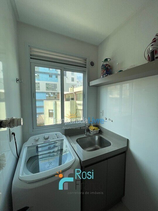 Apartamento para alquiler de vacaciones em Itapema (Meia Praia Quadra do Mar)