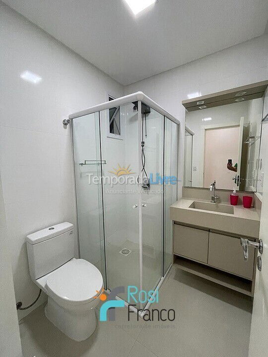 Apartamento para alquiler de vacaciones em Itapema (Meia Praia Quadra do Mar)