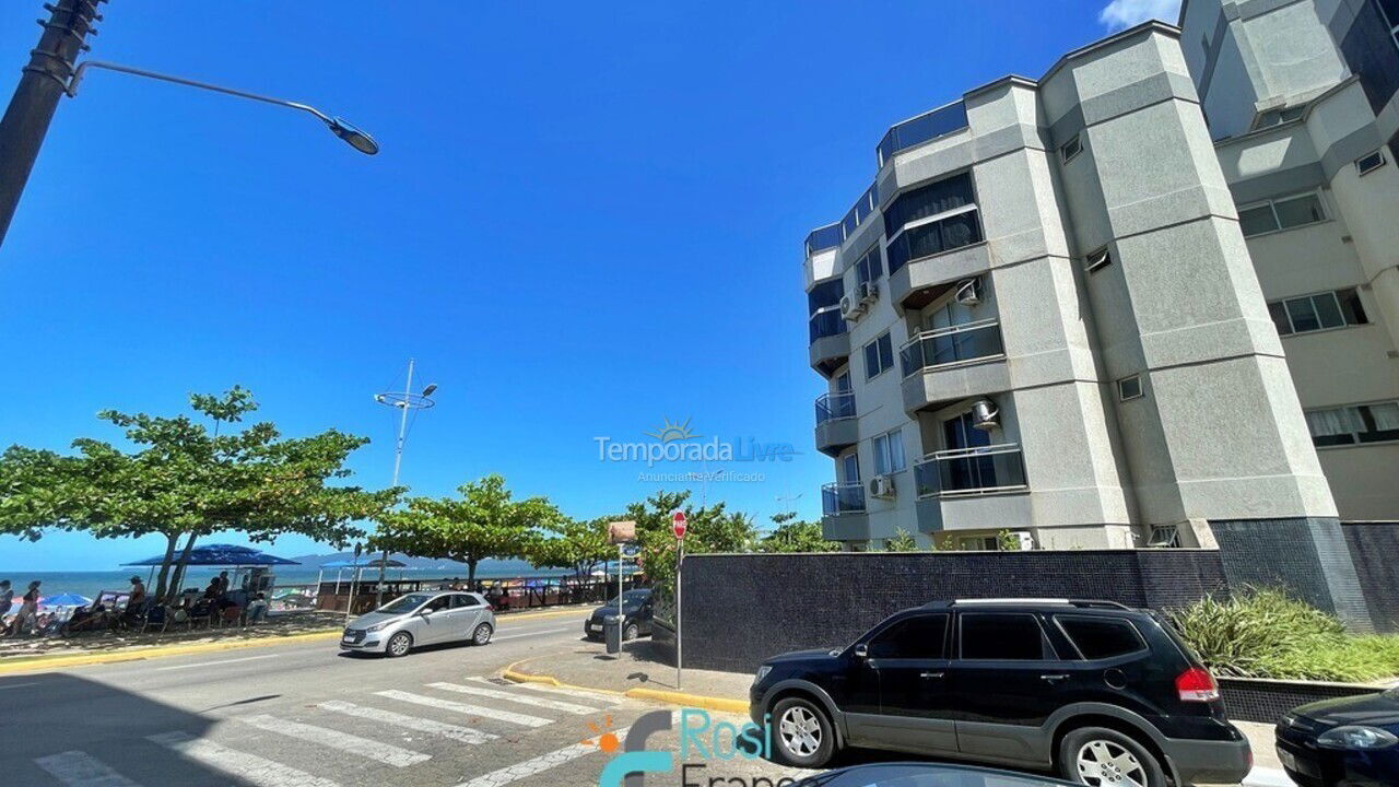 Apartment for vacation rental in Itapema (Itapema Quadra do Mar)