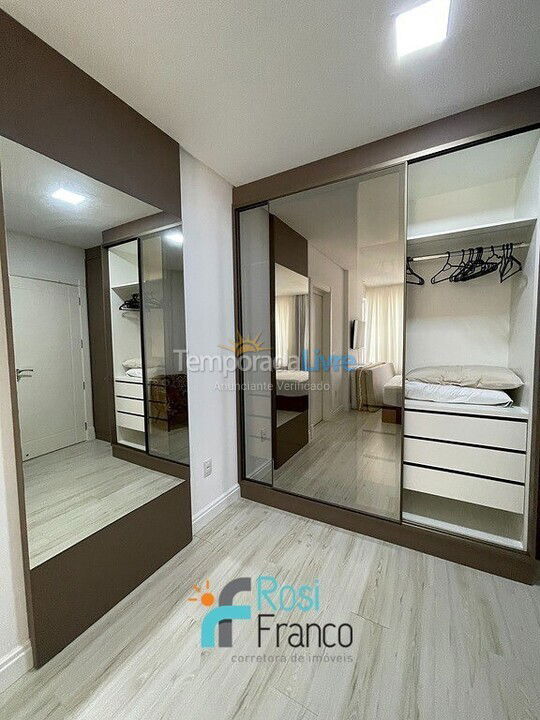 Apartamento para alquiler de vacaciones em Itapema (Meia Praia Quadra do Mar)