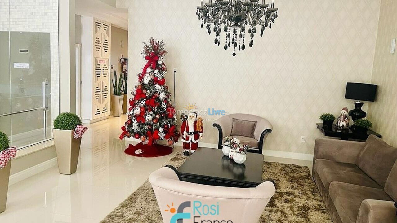 Apartamento para alquiler de vacaciones em Itapema (Meia Praia Quadra do Mar)