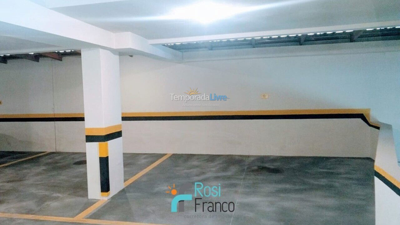 Apartment for vacation rental in Itapema (Meia Praia Frente Mar)