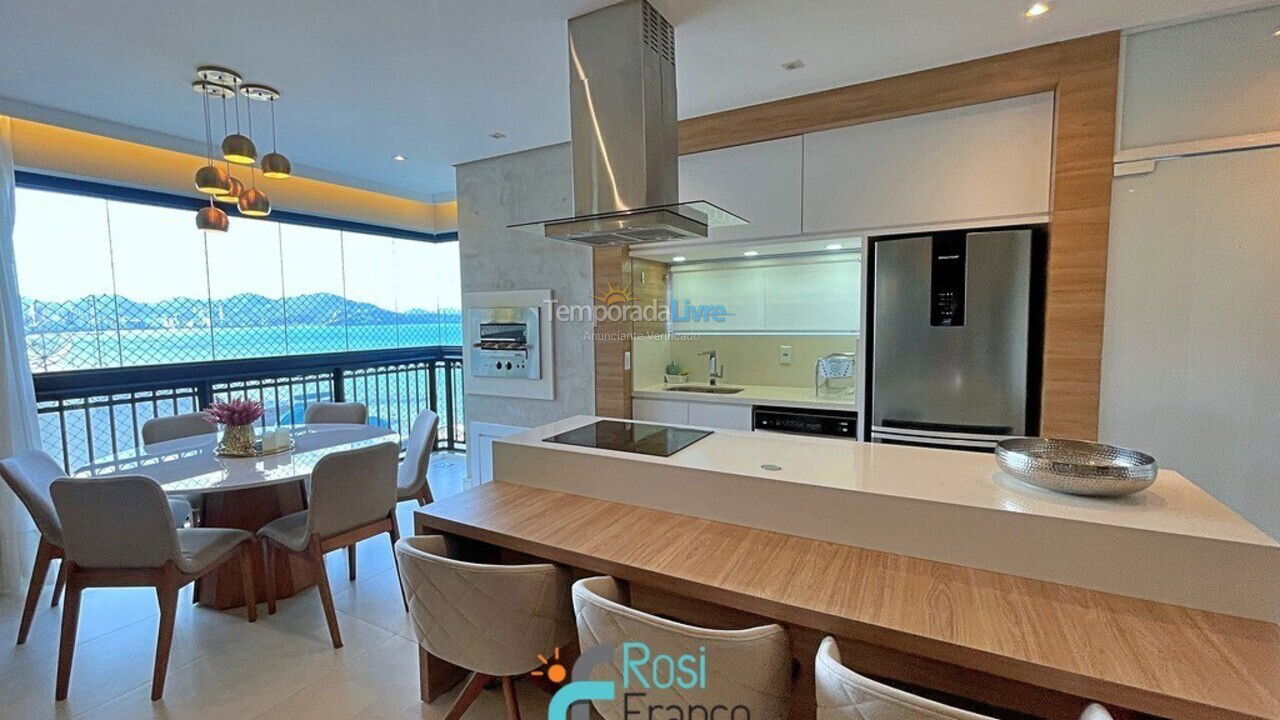 Apartamento para alquiler de vacaciones em Itapema (Meia Praia Quadra do Mar)