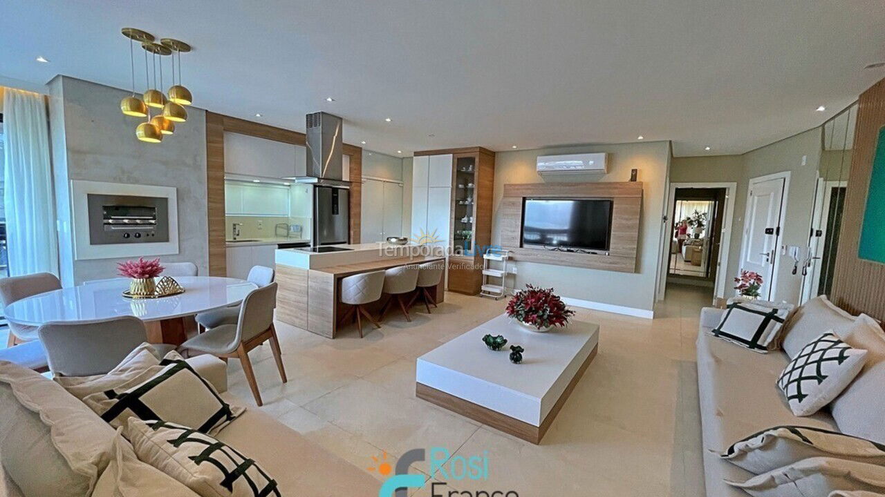 Apartamento para alquiler de vacaciones em Itapema (Meia Praia Quadra do Mar)