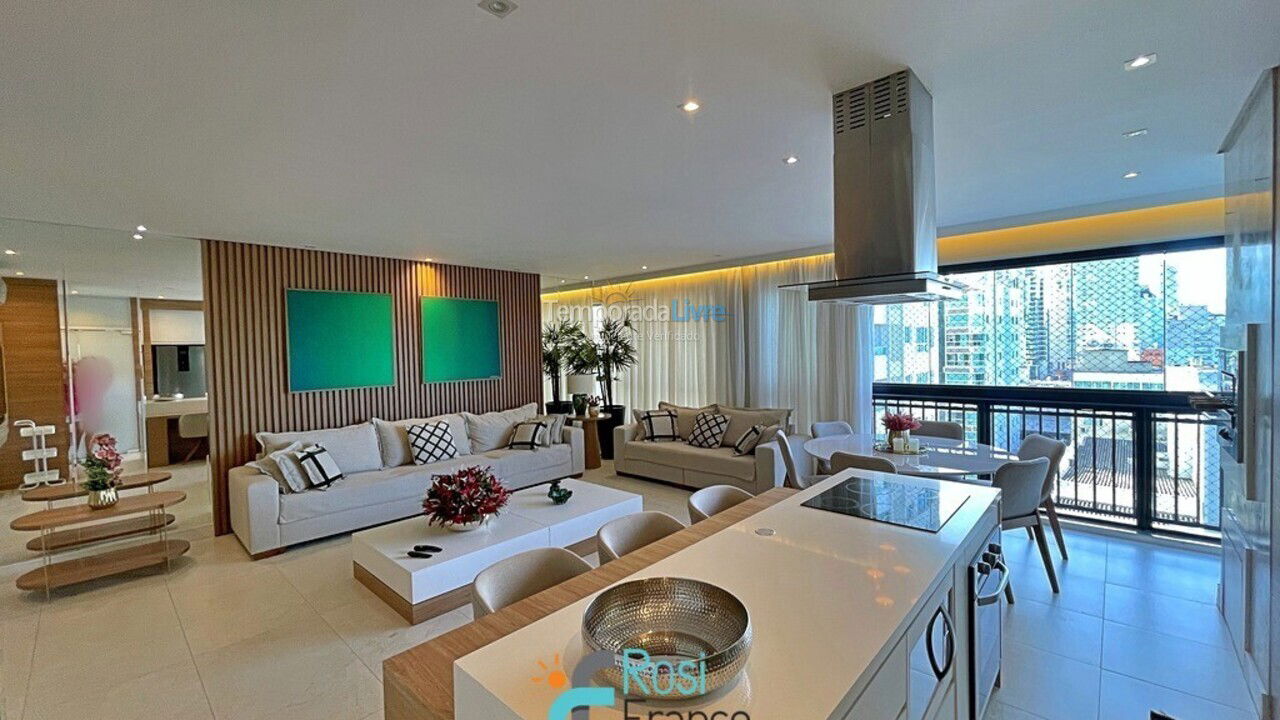 Apartamento para alquiler de vacaciones em Itapema (Meia Praia Quadra do Mar)