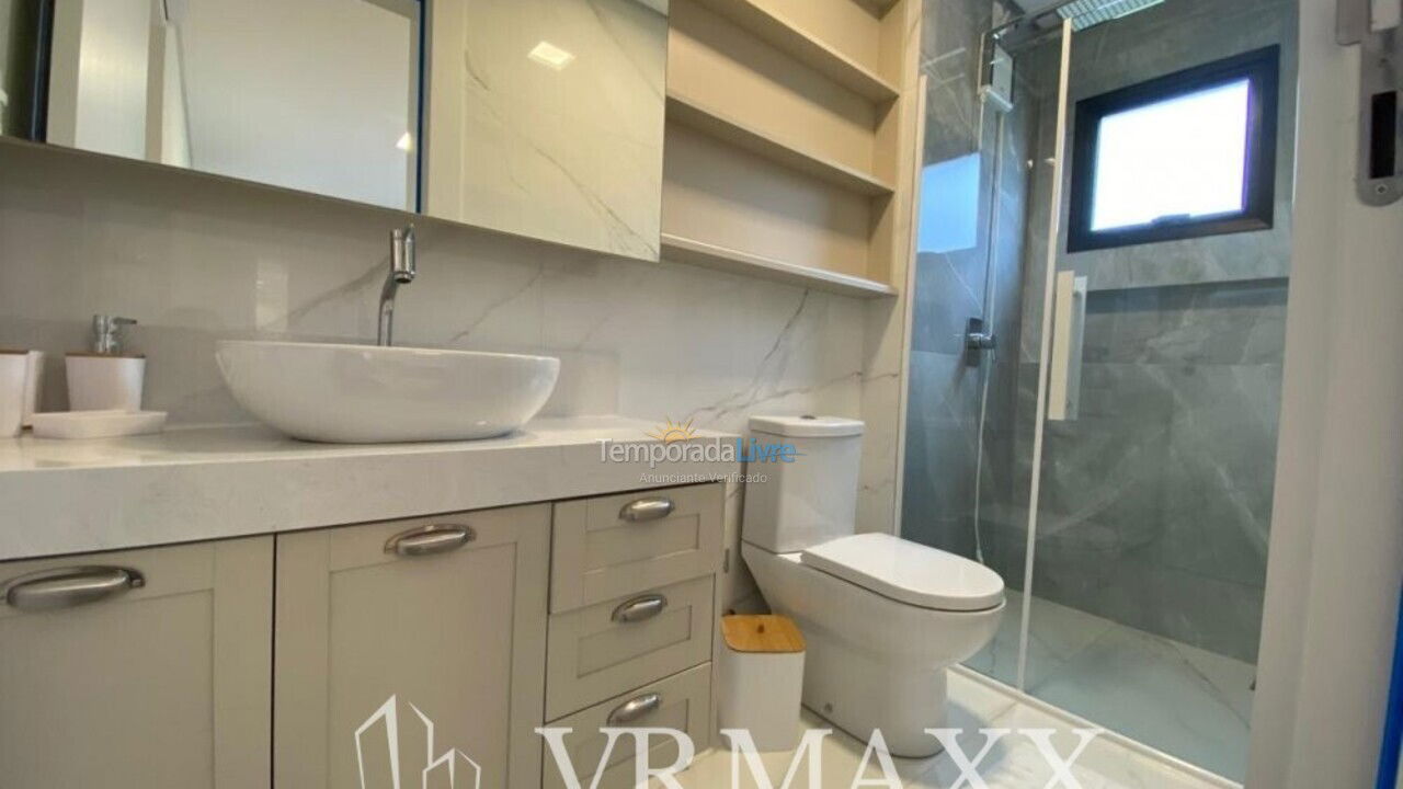 Apartment for vacation rental in Bombinhas (Canto Grande)