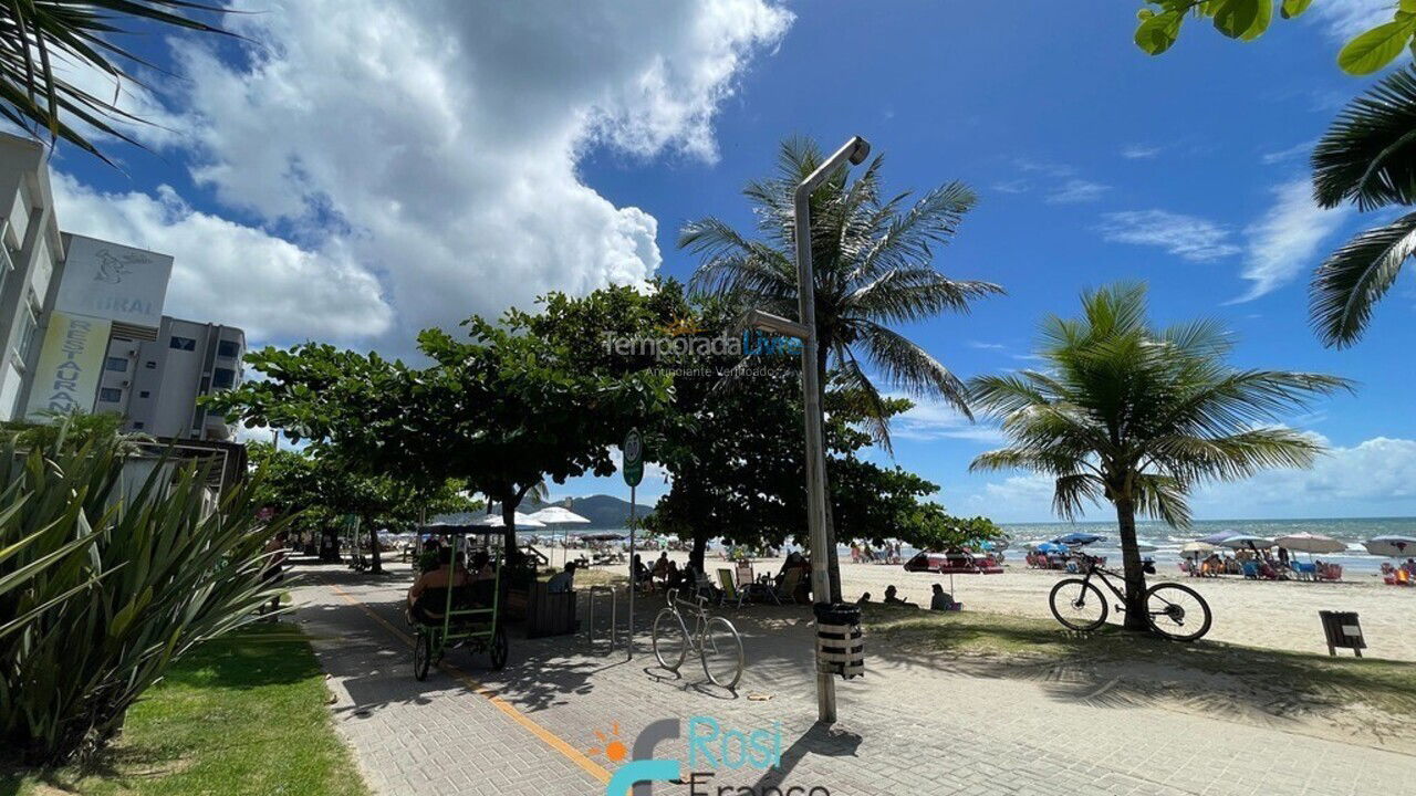 Apartment for vacation rental in Itapema (Meia Praia Frente Mar)