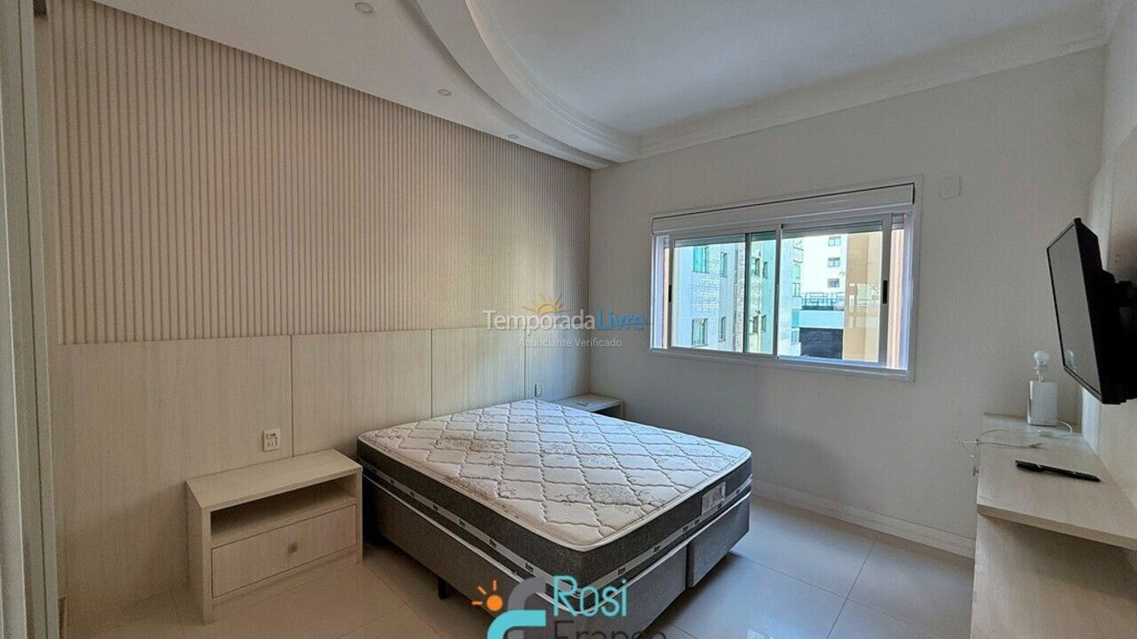 Apartamento para alquiler de vacaciones em Itapema (Meia Praia Segunda Quadra Mar)