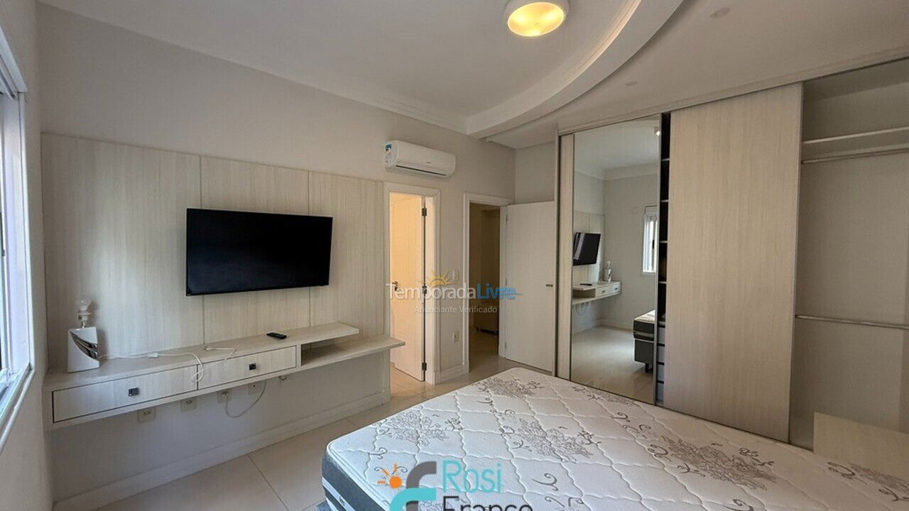 Apartamento para alquiler de vacaciones em Itapema (Meia Praia Segunda Quadra Mar)