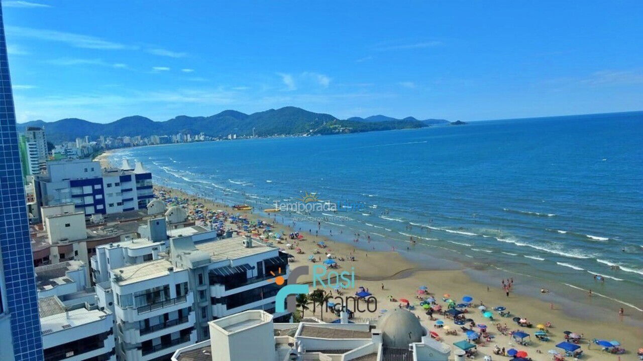 Apartamento para aluguel de temporada em Itapema (Meia Praia Quadra do Mar)
