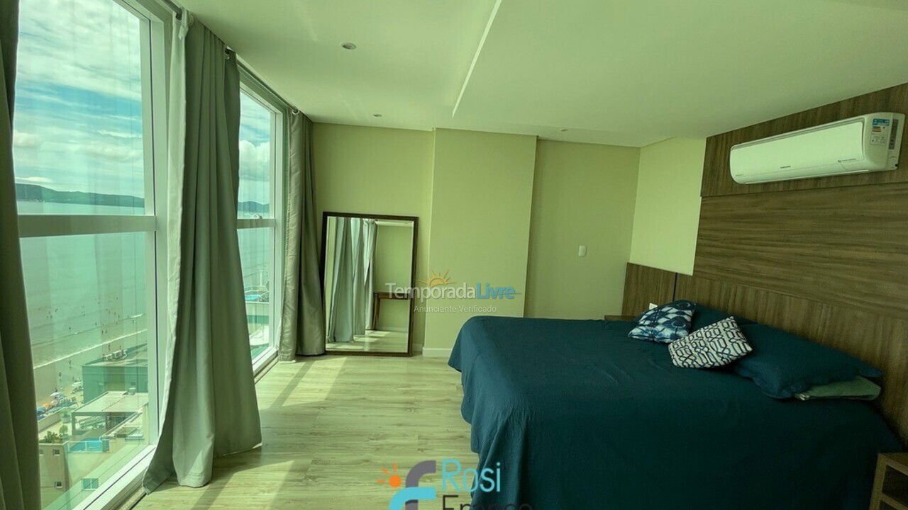 Apartamento para aluguel de temporada em Itapema (Meia Praia Quadra do Mar)
