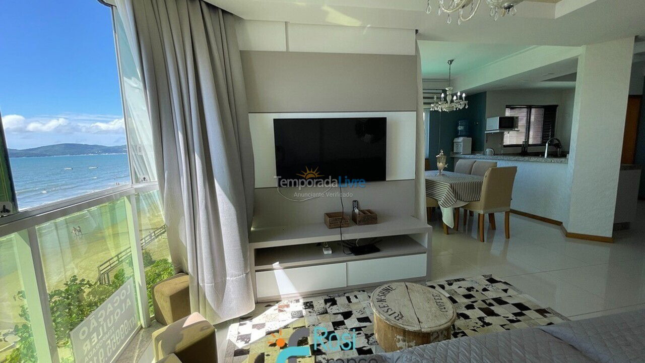 Apartamento para alquiler de vacaciones em Itapema (Meia Praia Frente Mar)