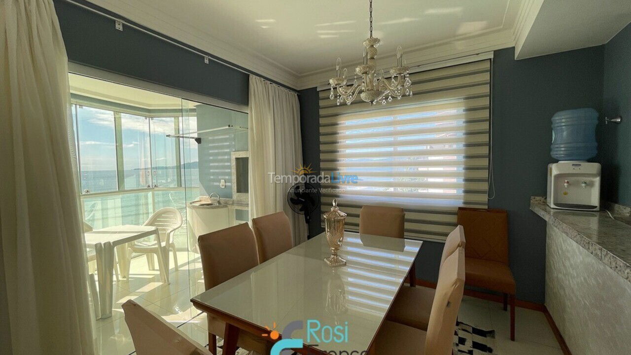 Apartamento para alquiler de vacaciones em Itapema (Meia Praia Frente Mar)