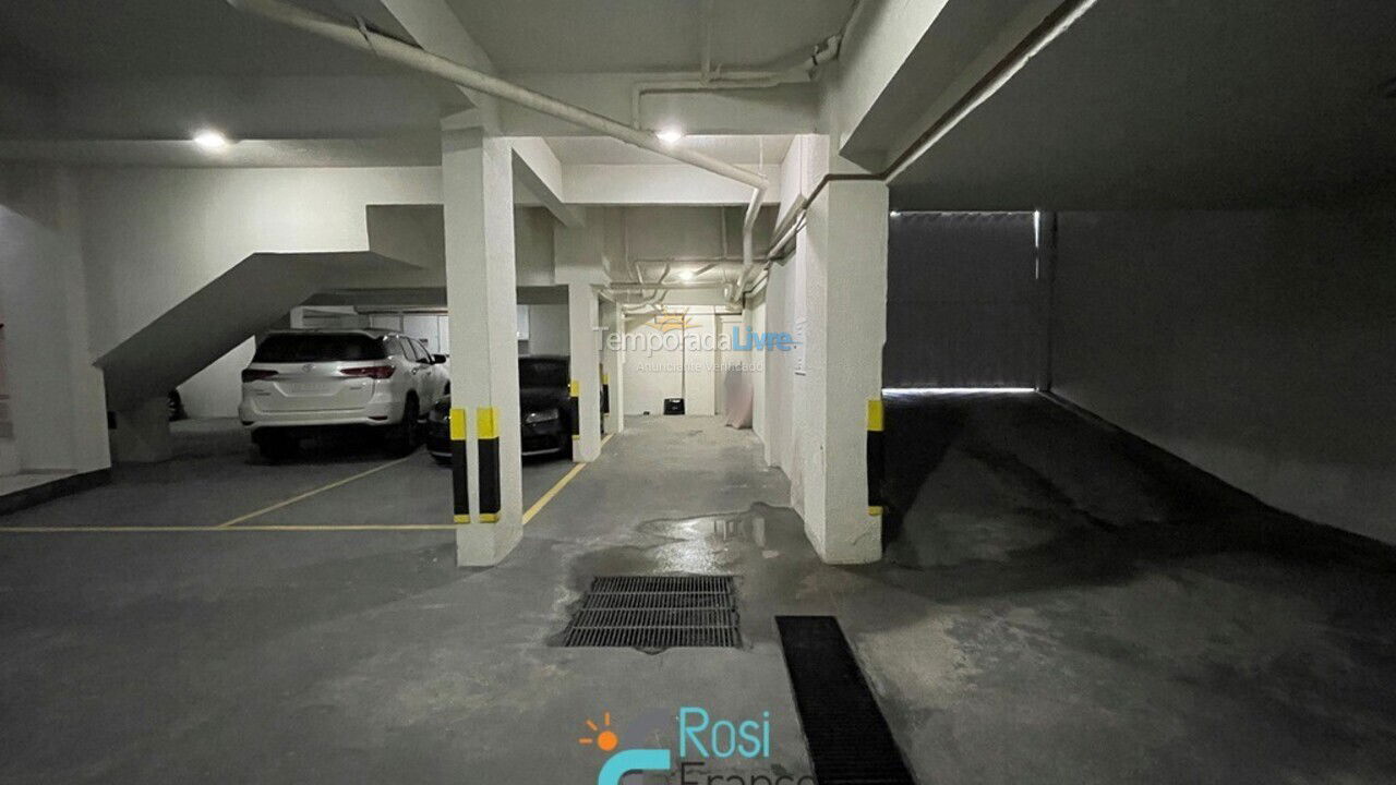 Apartamento para alquiler de vacaciones em Itapema (Meia Praia Frente Mar)