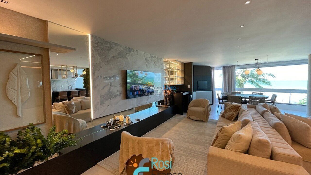 Apartamento para aluguel de temporada em Itapema (Meia Praia Frente Mar)