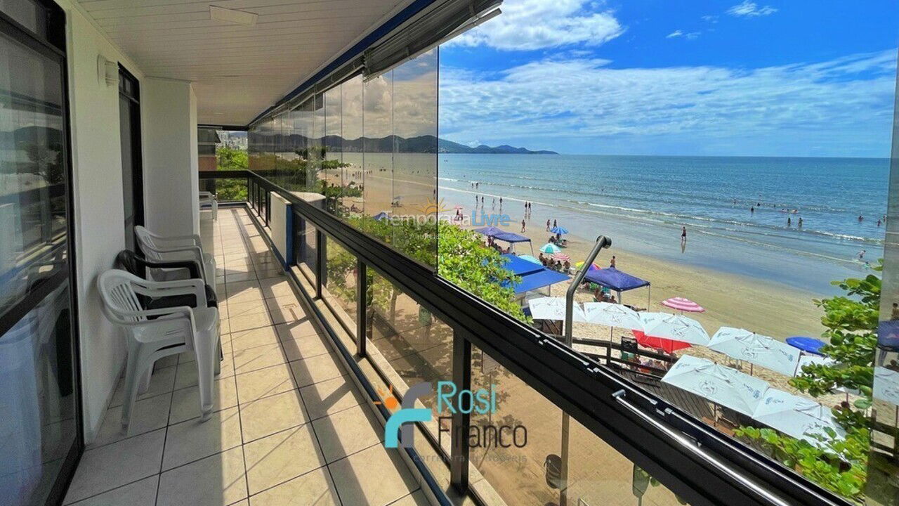 Apartment for vacation rental in Itapema (Meia Praia Frente Mar)
