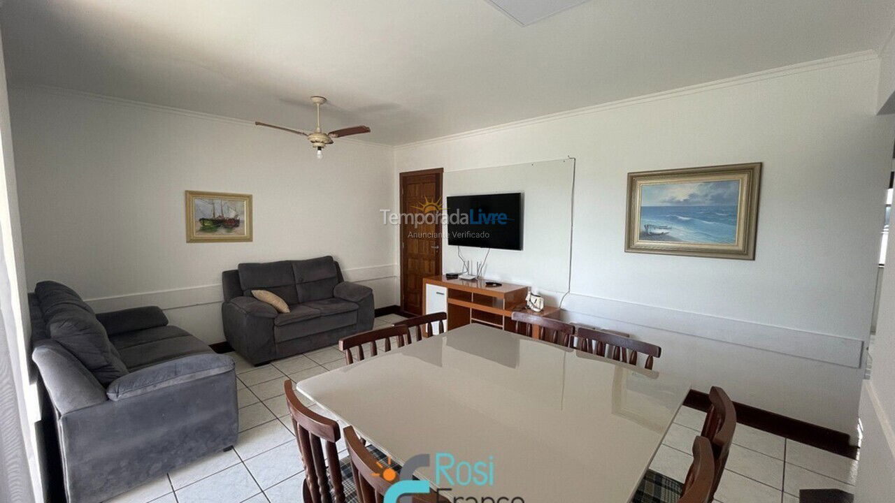 Apartment for vacation rental in Itapema (Meia Praia Frente Mar)