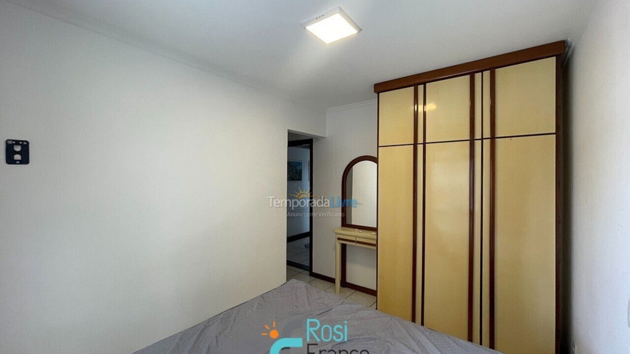 Apartment for vacation rental in Itapema (Meia Praia Frente Mar)