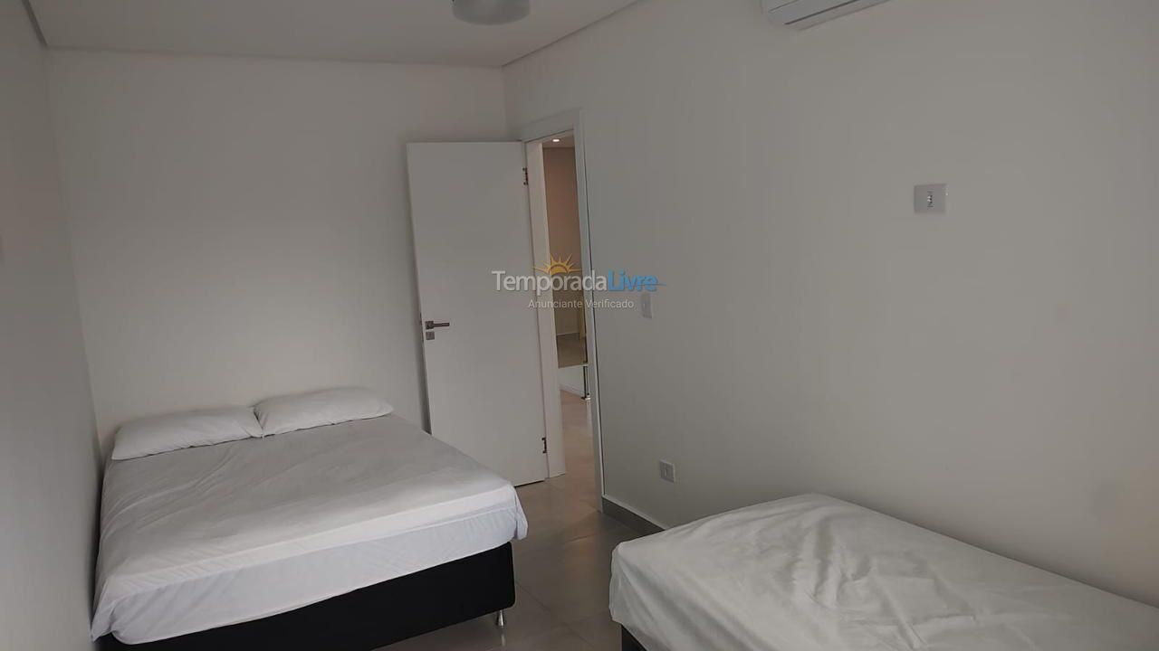 Casa para alquiler de vacaciones em Itapoá (Rosa dos Ventos)