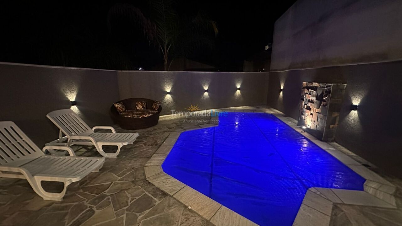 Casa para alquiler de vacaciones em Itapoá (Rosa dos Ventos)