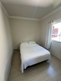 Apartamento em ótima localização nos Ingleses