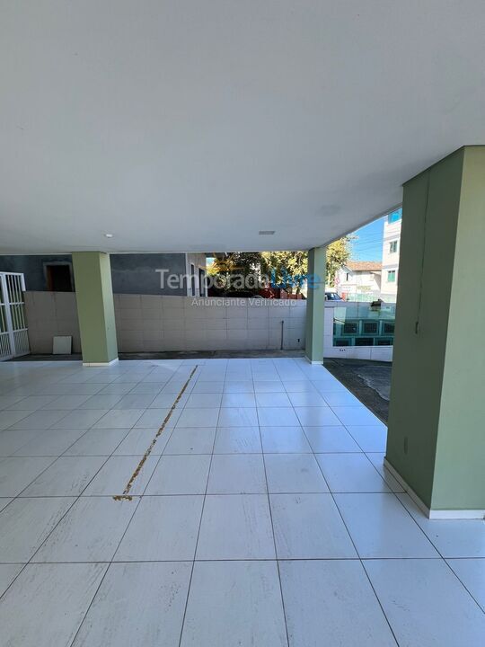 Apartamento para aluguel de temporada em Florianopolis (Praia dos Ingleses)