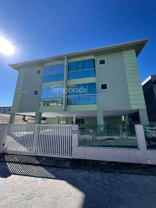 Apartamento para aluguel de temporada em Florianopolis (Praia dos Ingleses)