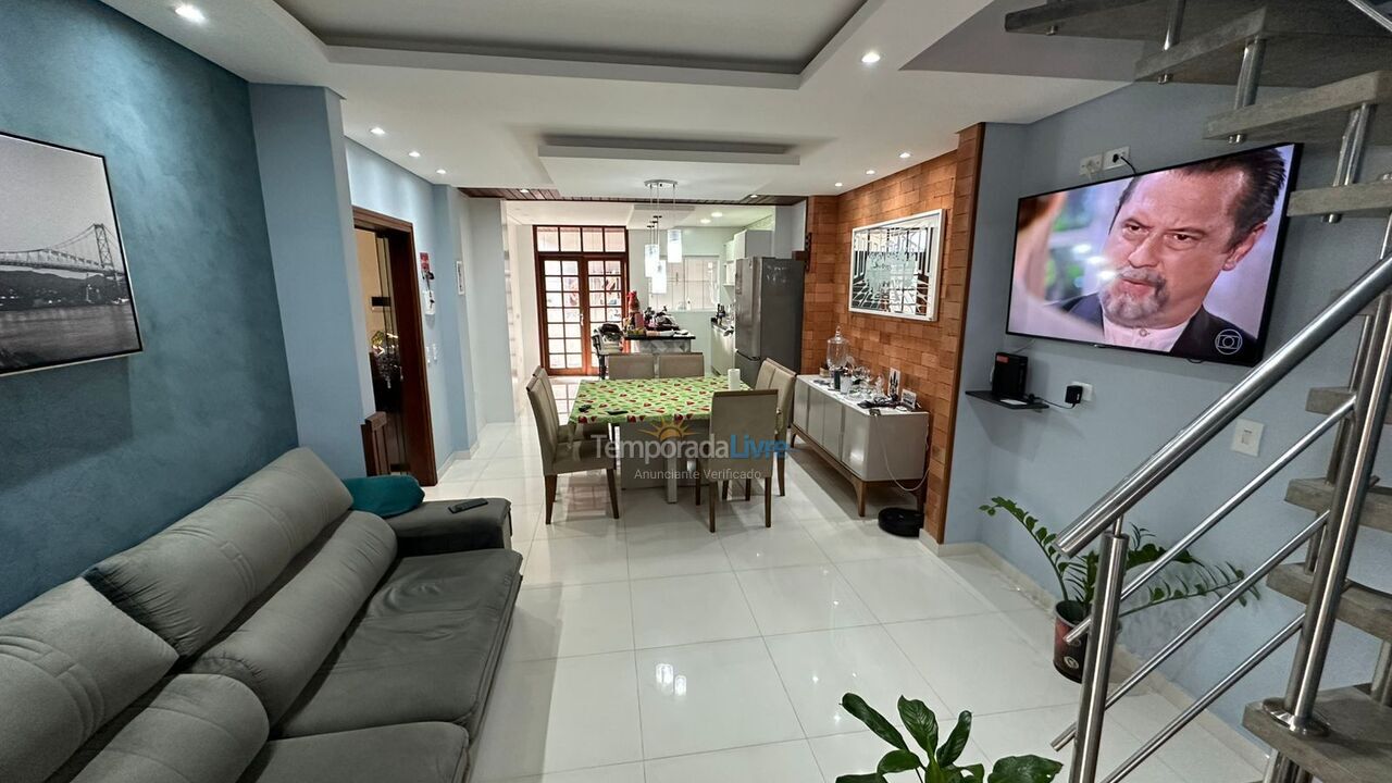 House for vacation rental in Florianópolis (Cachoeira do Bom Jesus)