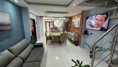 🏡- 4-bedroom house with pool and games room - Praia da Cachoeira!🏖️